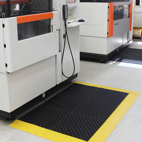24mm Thick Anti-Slip Rubber Mat Tile with Accessories 