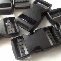 25mm Dual Adjust Black Plastic Side Release Lightweight Buckles