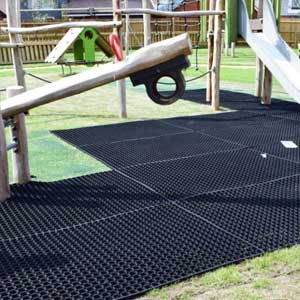 premium Rubber Grass Mats for UK outdoor spaces 