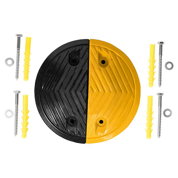 Durable Rubber Speed Bump End Cap for Traffic Safety