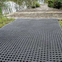 Hard Wearing Multi-Purpose Rubber Mat with Anti-Slip Textured Surface